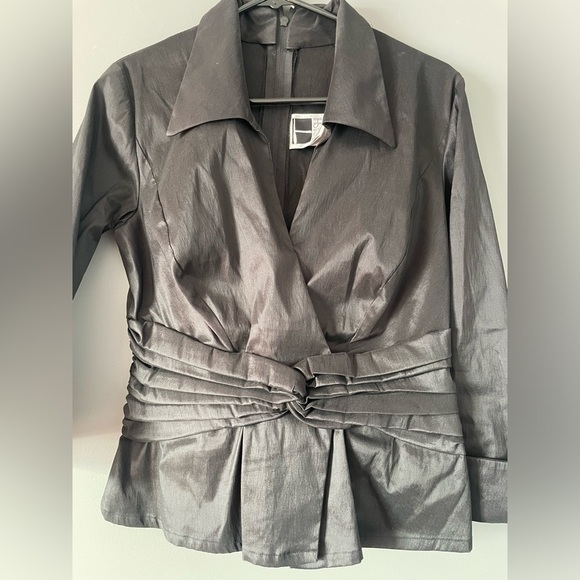 Tadashi Shoji Black Faux Wrap Blouse Corset Waist Size 12 - Picture 3 of 14